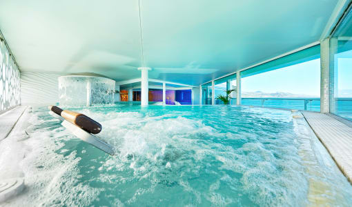 Bull Reina Isabel & Spa