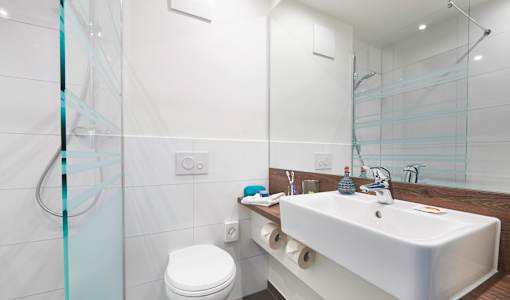 7THINGS - hotel & apartment