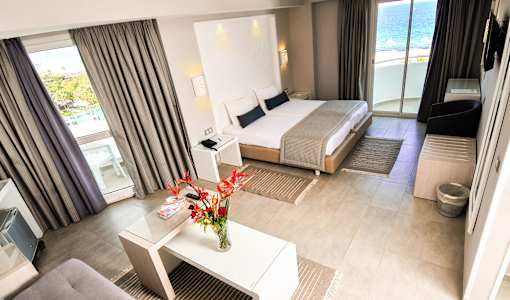 Sahara Beach Aquapark & Resort