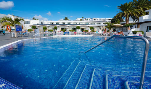 Relaxia Lanzaplaya Apartments