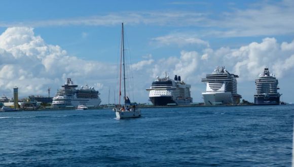 Bilder Mein Schiff 1 Tui Cruises Holidaycheck