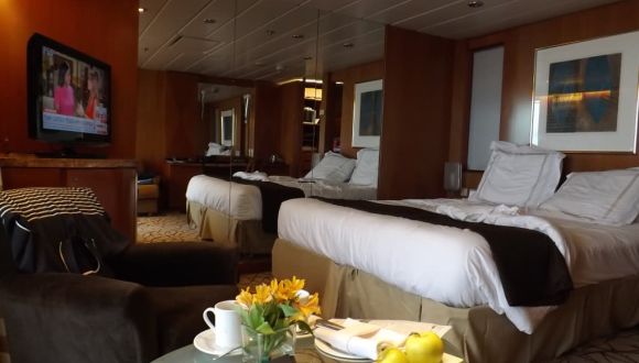 Bilder Celebrity Summit Celebrity Cruises Holidaycheck