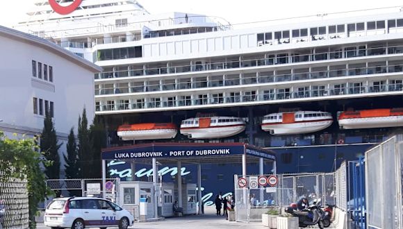 Bilder Alte Mein Schiff 2 Tui Cruises Holidaycheck