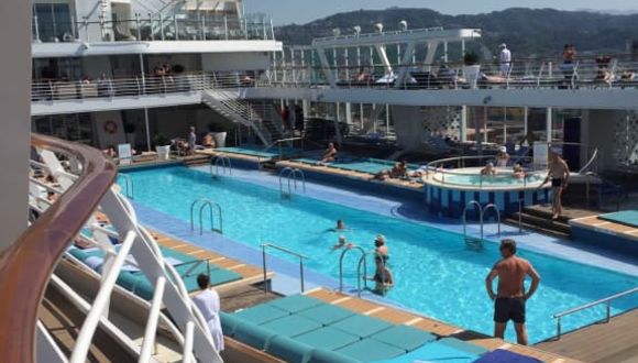 Deck Bilder Mein Schiff 2 Tui Cruises Holidaycheck