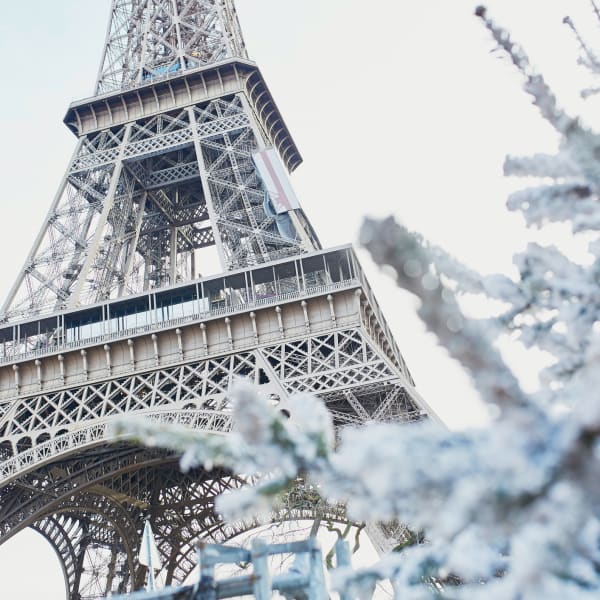 Eiffelturm im Winter © encrier/iStock / Getty Images Plus via Getty Images