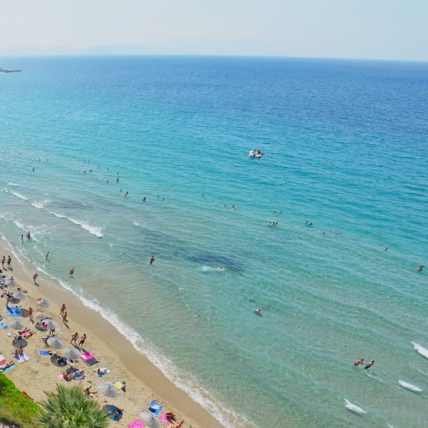 Kadinlar Beach, Kusadasi, Türkei @ Kivanç Ekinci - stock.adobe.com