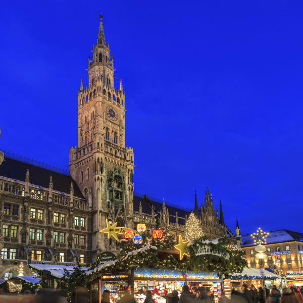 Münchener Christkindlmarkt, Bayern ©iStock.com/Flavio Vallenari