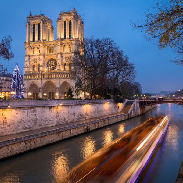 Notre Dame, Paris © francois-roux/iStock / Getty Images Plus via Getty Images