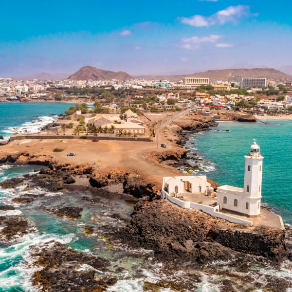 Praia de Santiago, Kapverden © iStock.com/Wirestock