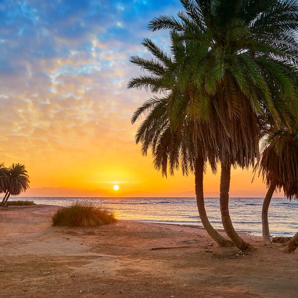 Strand am Roten Meer, Dahab, Sinai, Ägypten © Jan Wlodarczyk/HUBER IMAGES
