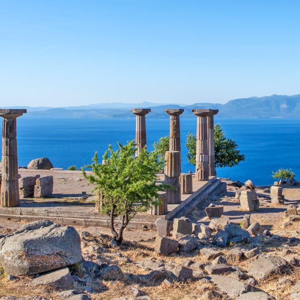 Antike Säulen in Troja, Canakkale, Türkische Ägäis