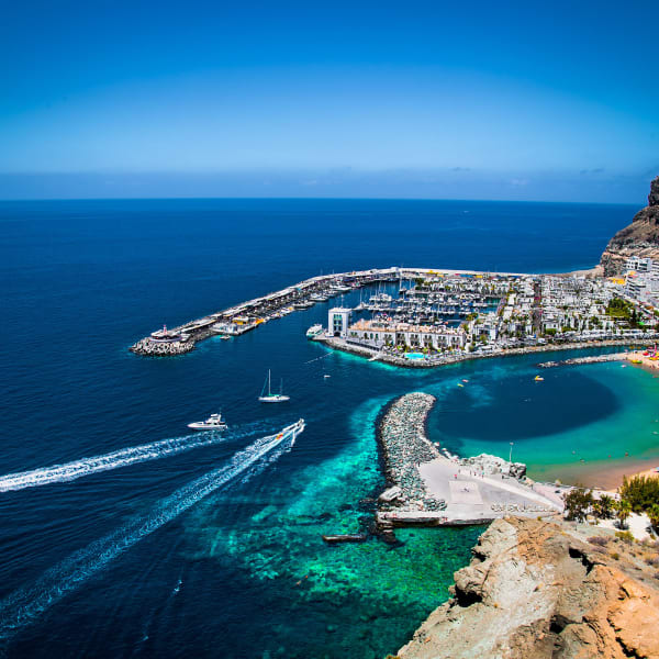 Orte wie Puerto de Mogan auf Gran Canaria sind tolle Urlaubsziele. © Aleksandar Todorovic/shutterstock.com