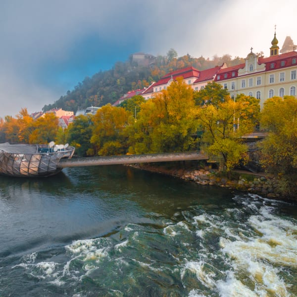 Stadt am Fluss