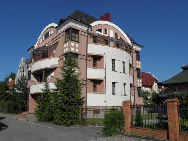 b0c00692 b883 31aa 93f4 719ec8870eb3