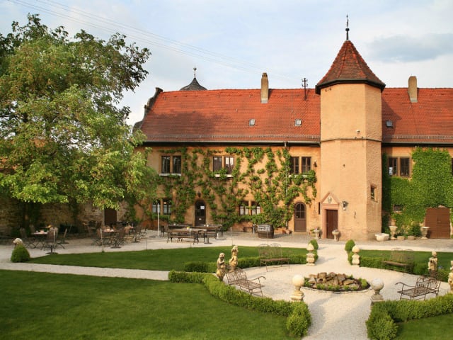 Angebote  W  rners Schloss Weingut Wellness-Hotel  Prichsenstadt