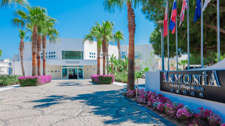 Armonia holiday village