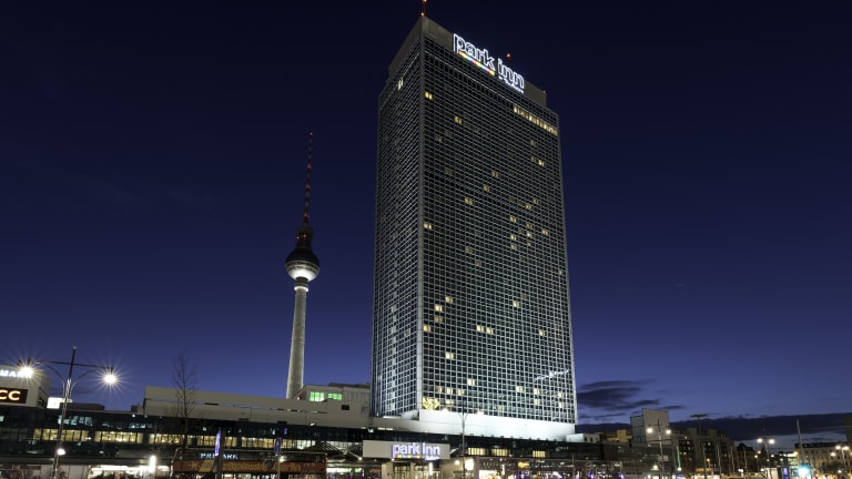 Park Inn By Radisson Berlin Alexanderplatz Berlin Mitte Holidaycheck Berlin Deutschland