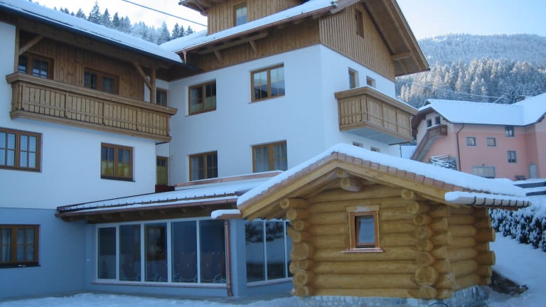 Hotel - Appartement Kristall (Hermagor-Pressegger See) • HolidayCheck