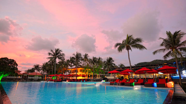 Holiday Villa Beach Resort And Spa Langkawi Kedah Porto Malai Alle