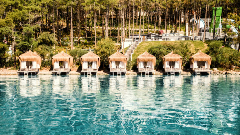 Lotus beach заозерное
