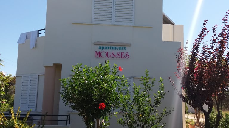 Apartments Mousses Cherethiana Holidaycheck Kreta Griechenland Kreta zaehlt zur gleichnamigen griechischen region kreta. holidaycheck