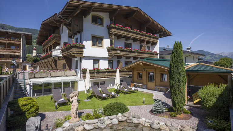 Hotel Alpina (Ried Im Zillertal): Alle Infos Zum Hotel