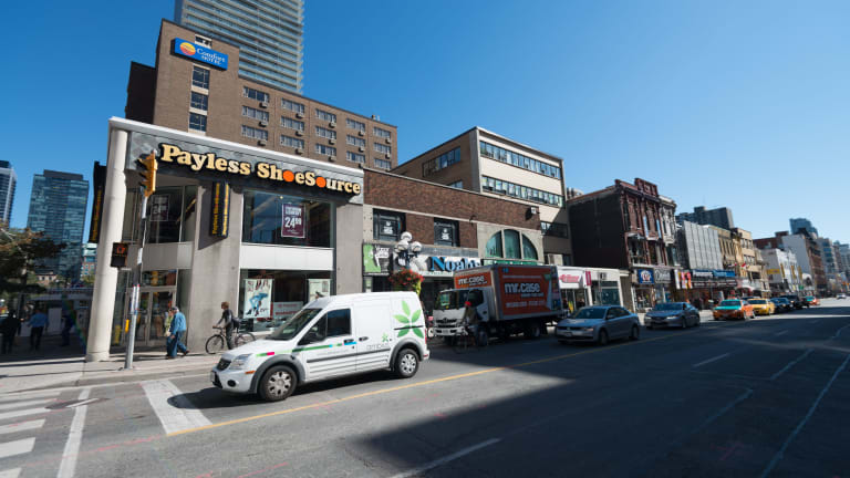 COMFORT HOTEL DOWNTOWN - 23 Reviews - 15 Charles Street E, Toronto