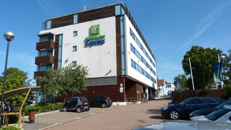 Hotel Holiday Inn Express London Golders Green (Barnet) • HolidayCheck  (Großraum London | Großbritannien)