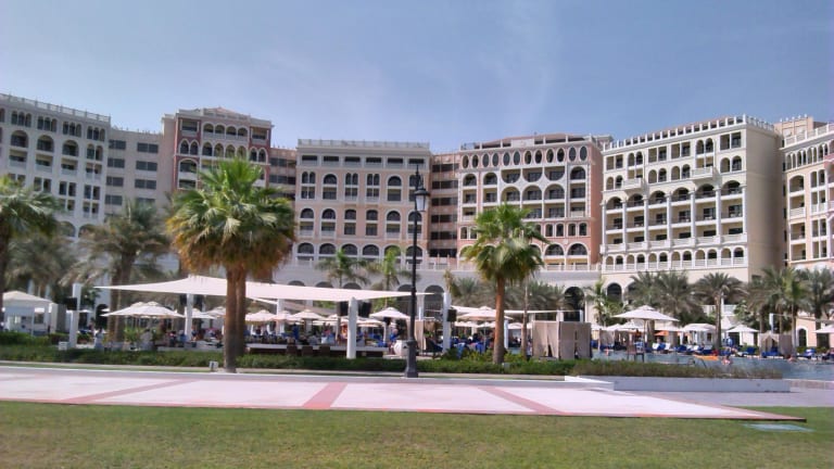 The Ritz Carlton Abu Dhabi Grand Canal Abu Dhabi Alle Infos Zum Hotel