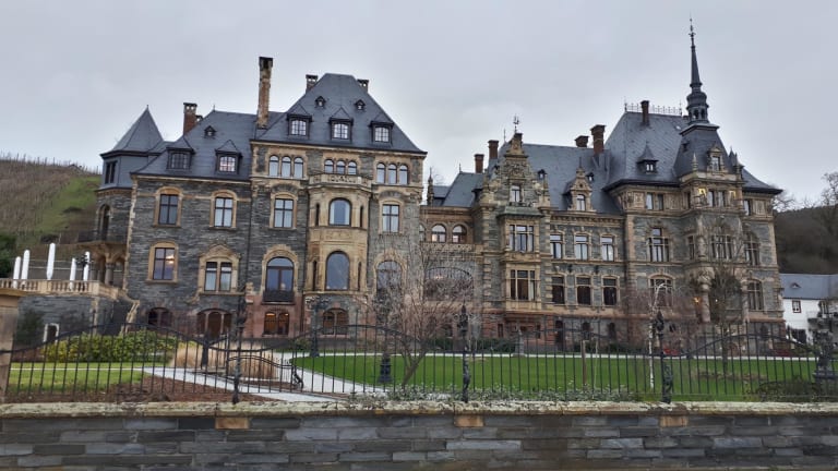 Schloss Lieser, Autograph Collection (Lieser) • HolidayCheck (Rheinland
