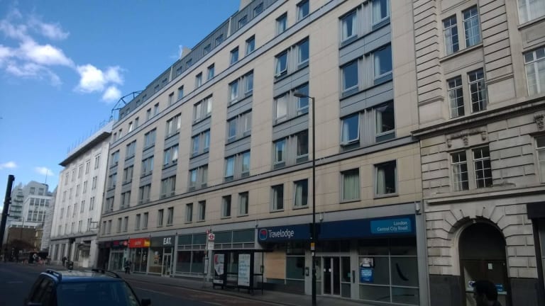 travelodge-london-central-city-road-city-of-london-holidaycheck